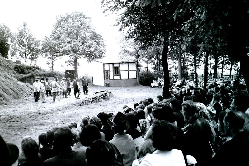 Datei:Druidenstein Festspiele 1985 Fuhrleute.jpg